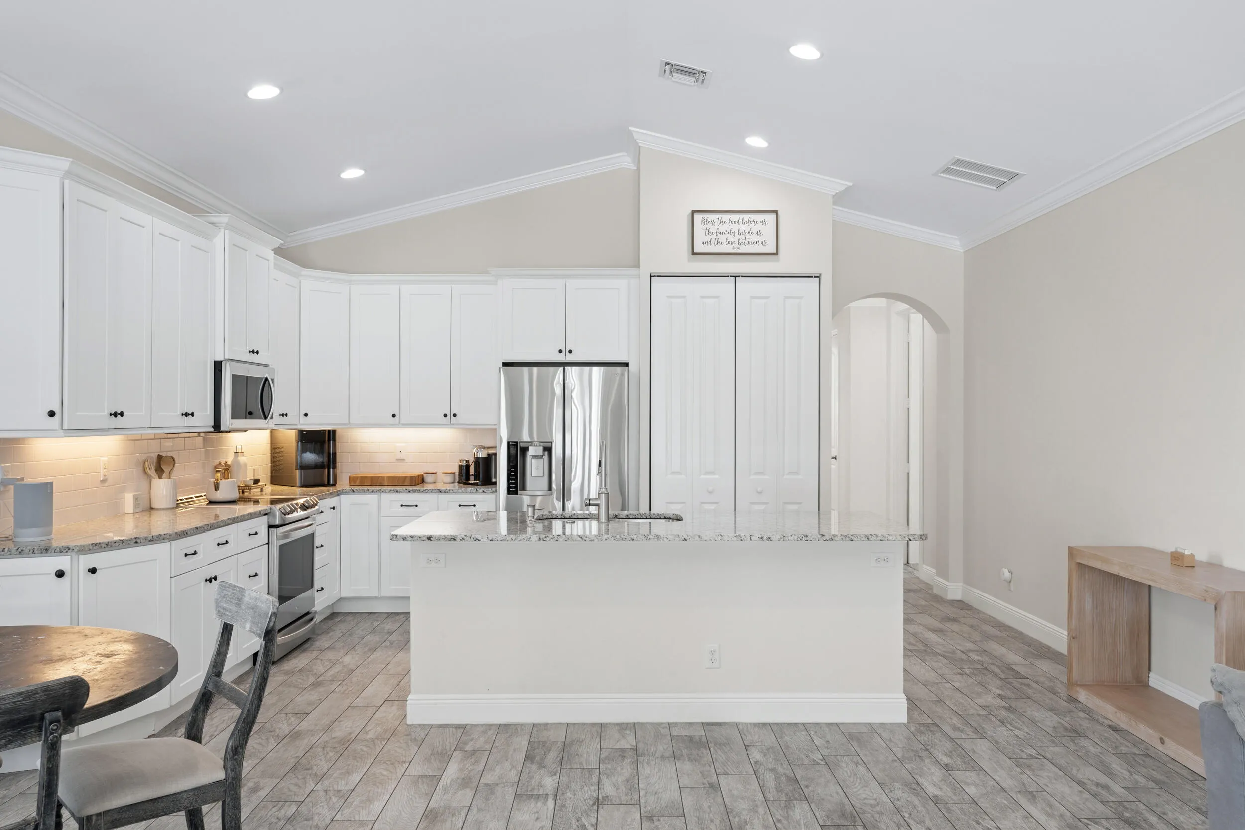 Island Kitchen