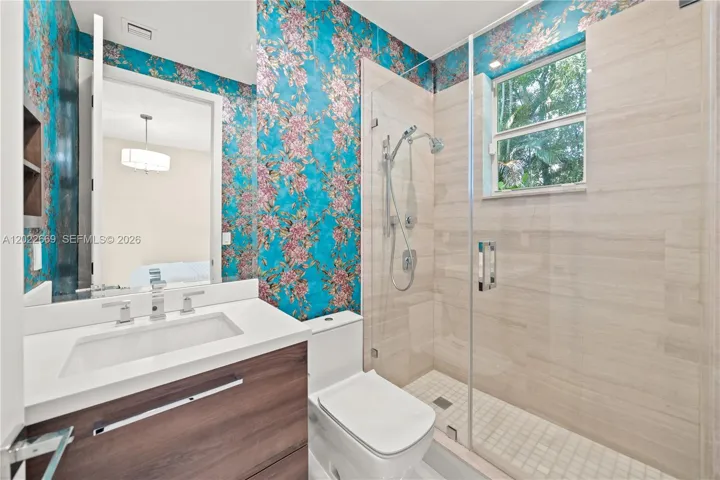 1st Floor Suite