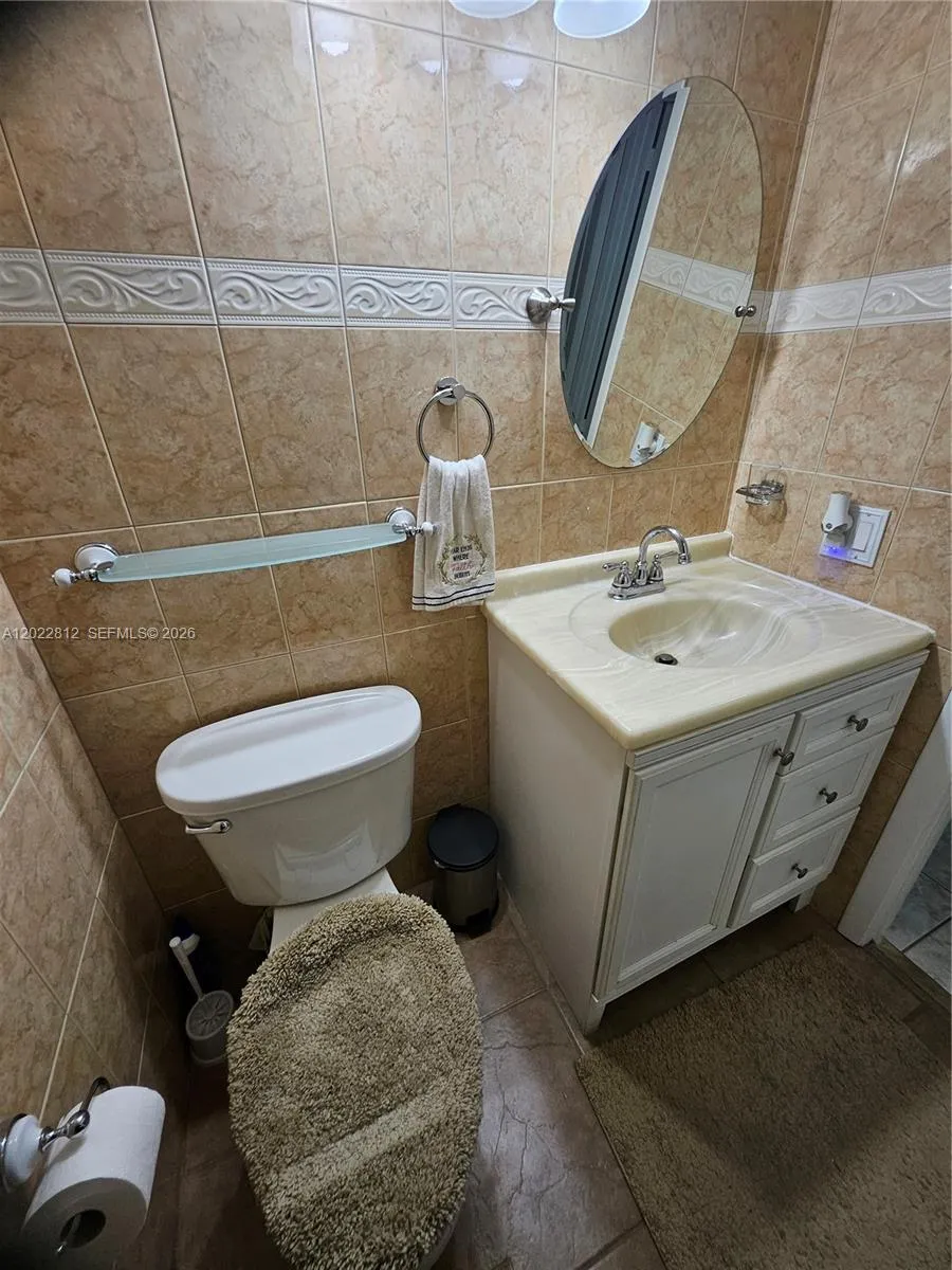Updated Guest Bathroom