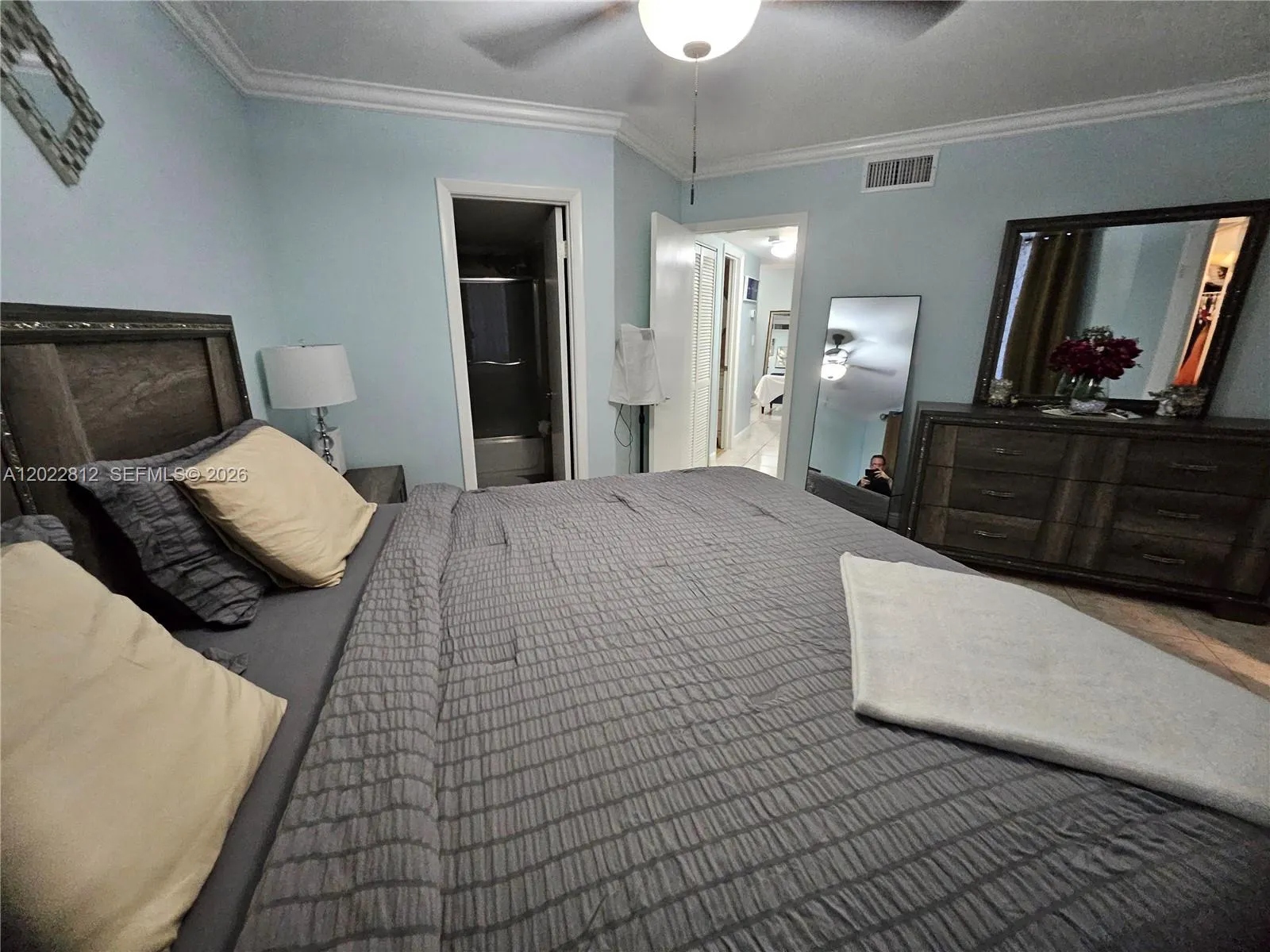 Master Bedroom comes furnished or unfurnished