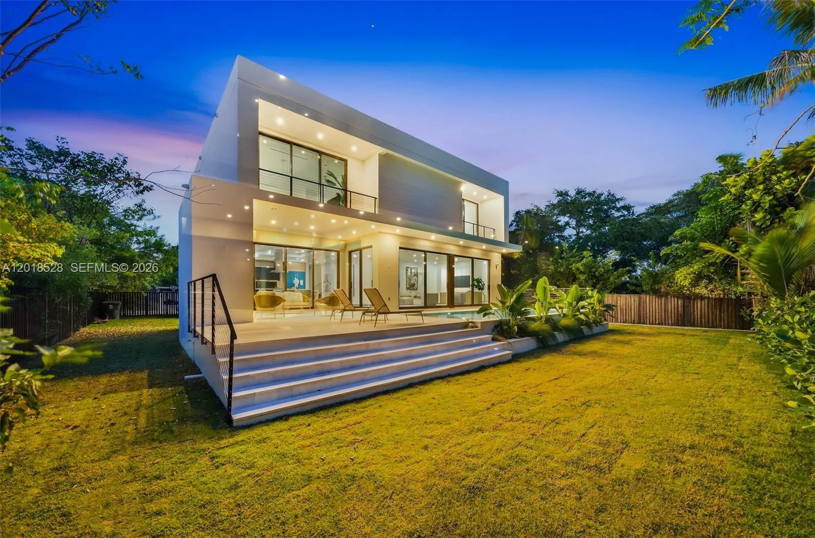 Property photo 123