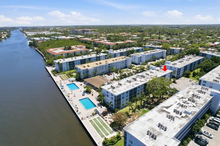 53_aerial view