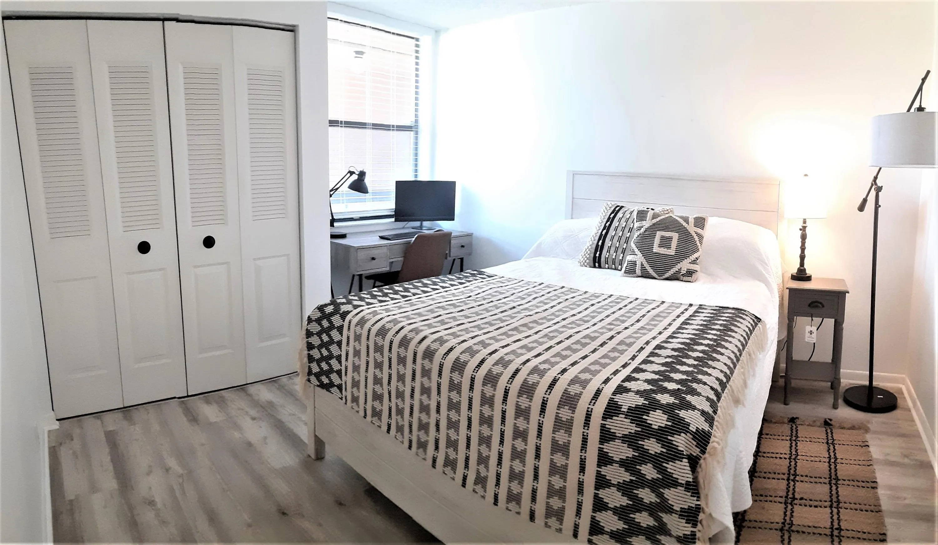 2nd bedroom