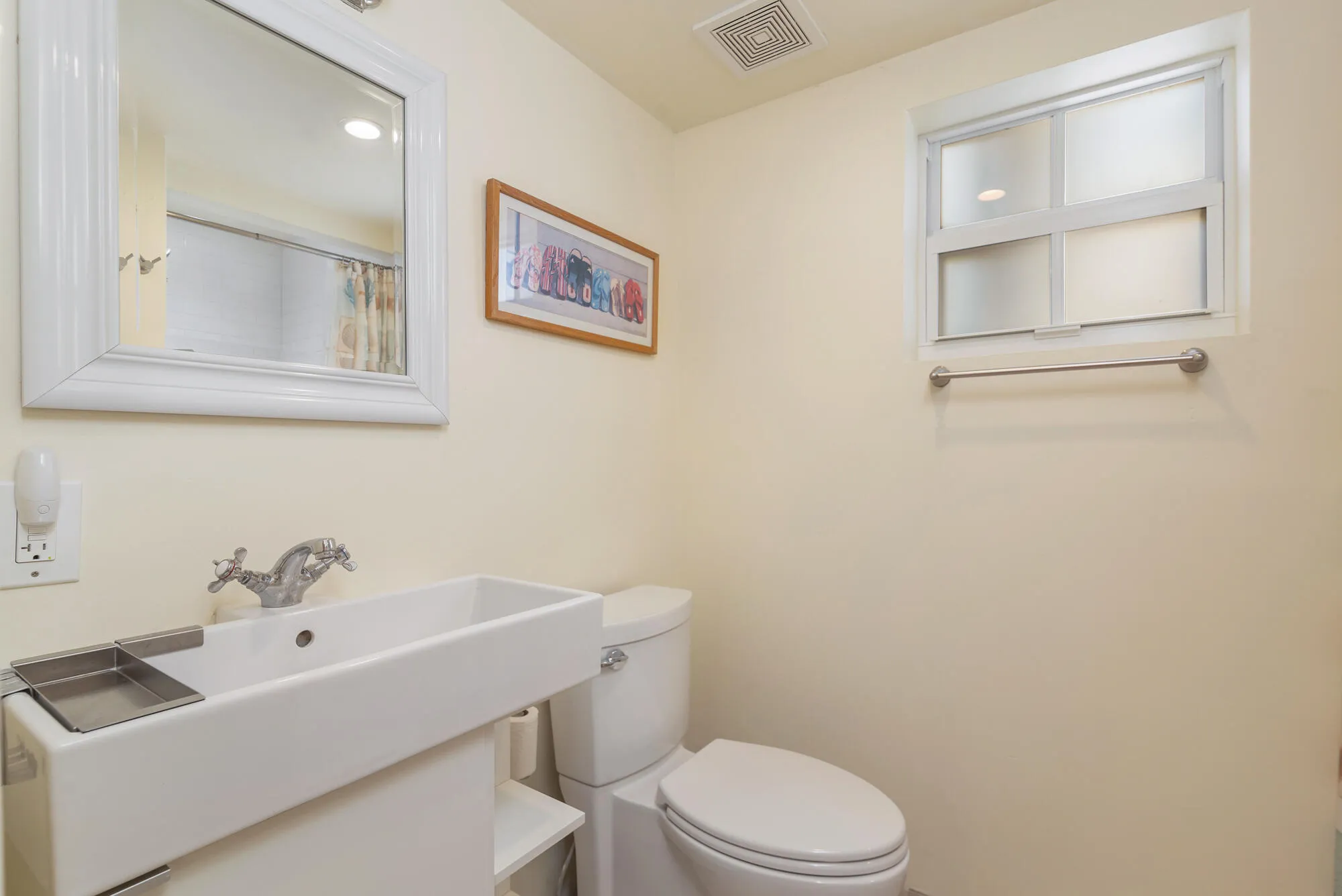 Guest Cottage Bathroom