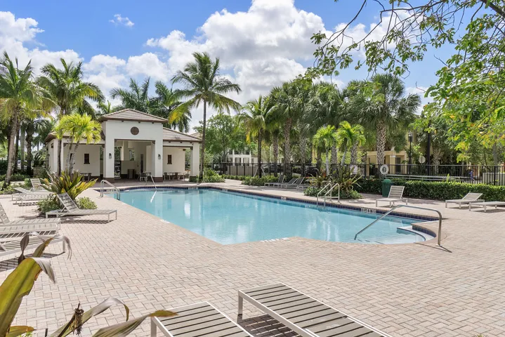 4674 Monarch Way_37