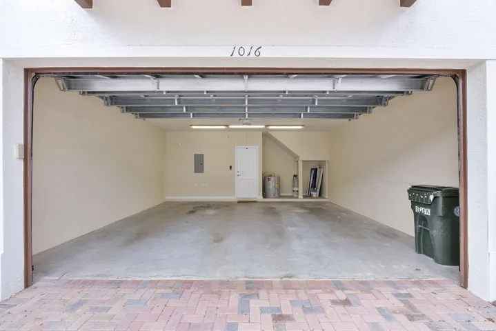 2 car garage