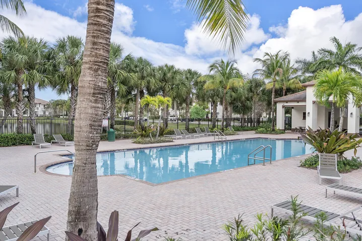 4746 Monarch Way_032