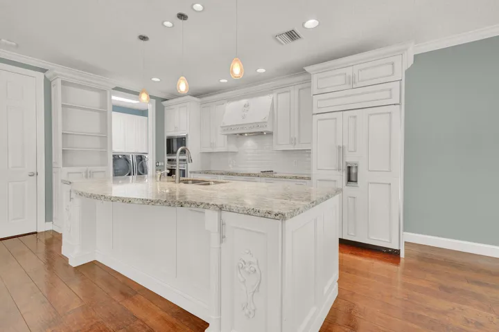 kitchen to laundry 221