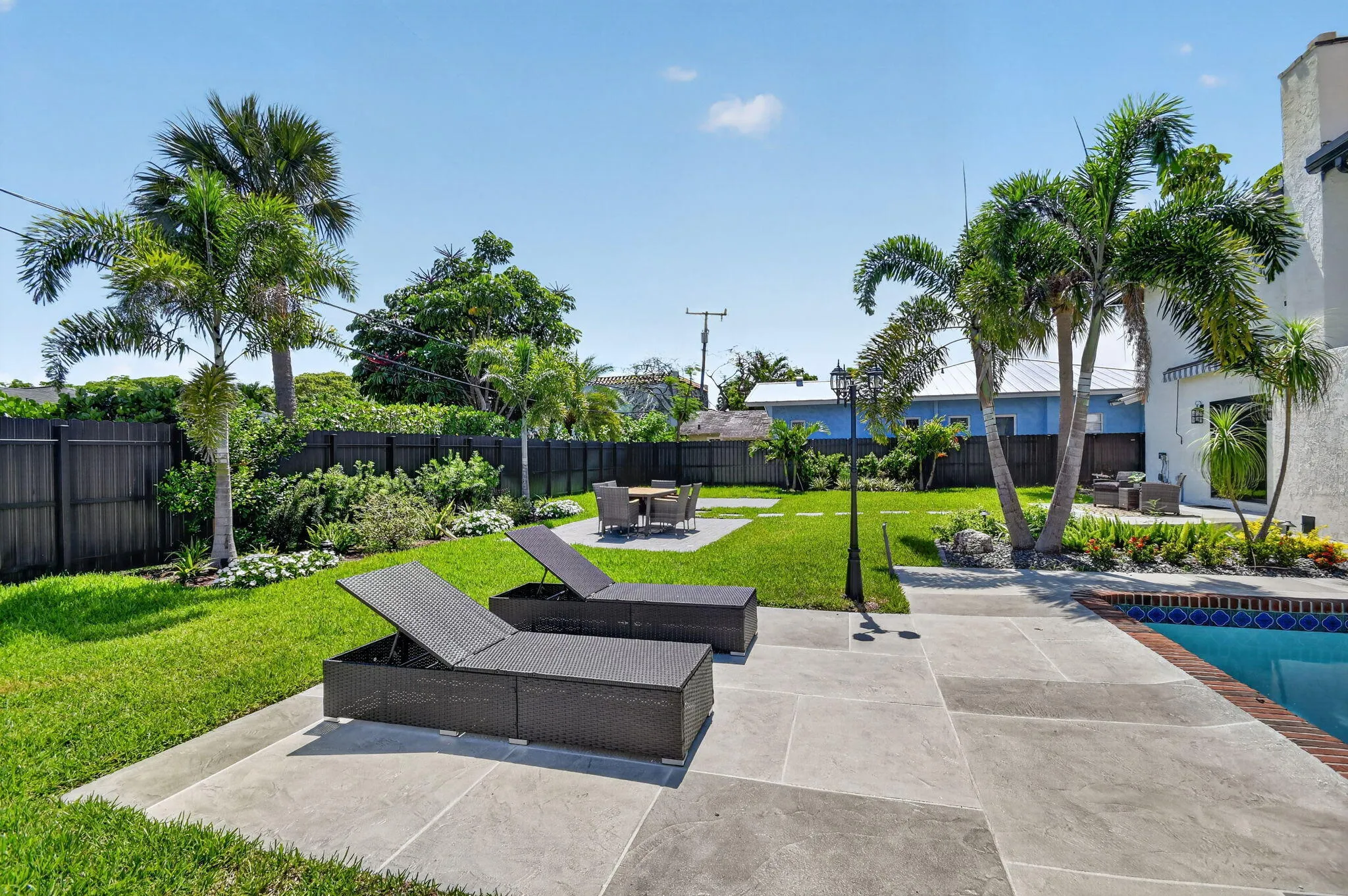 308 Greymon Dr