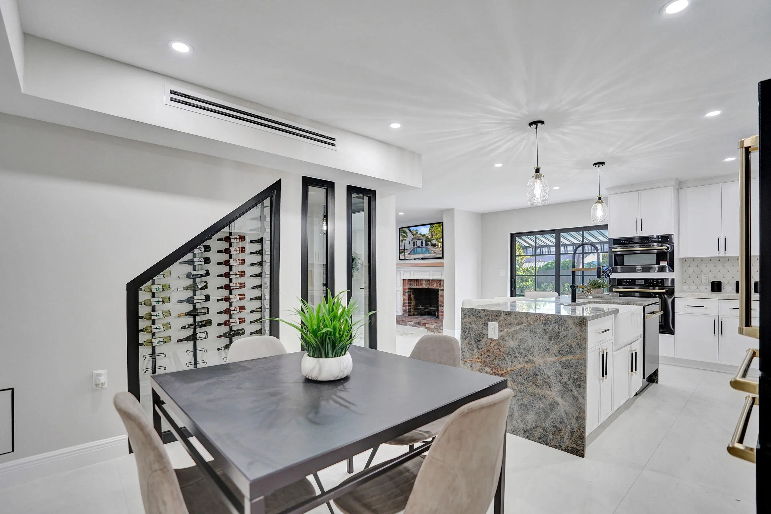 308 Greymon Dr