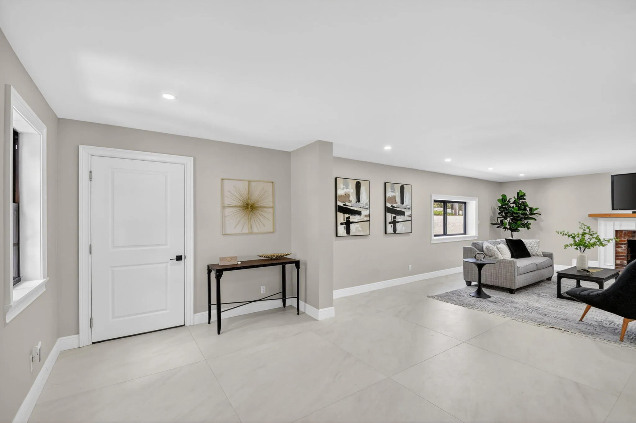 308 Greymon Dr