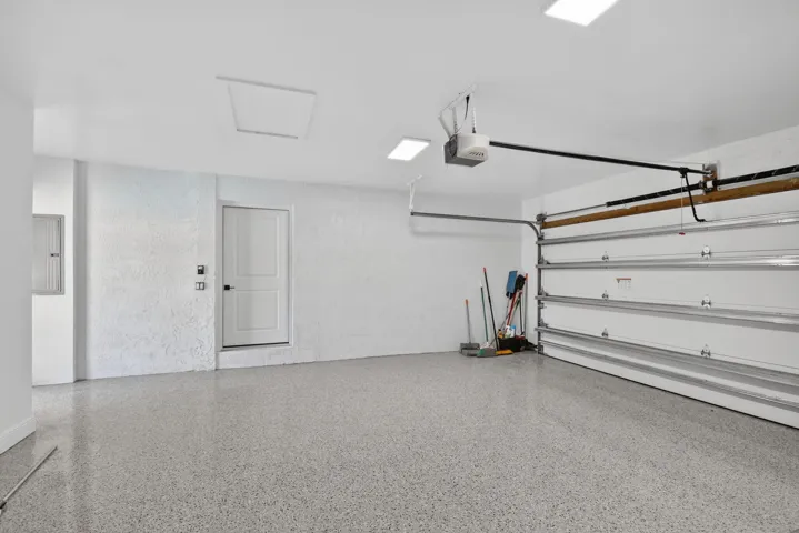 308 Greymon Dr