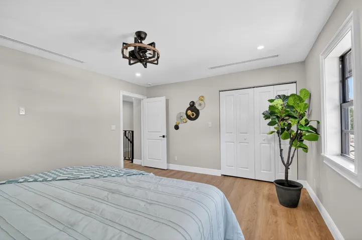 Guest bedroom