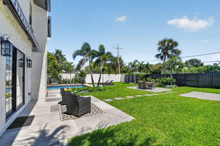 308 Greymon Dr