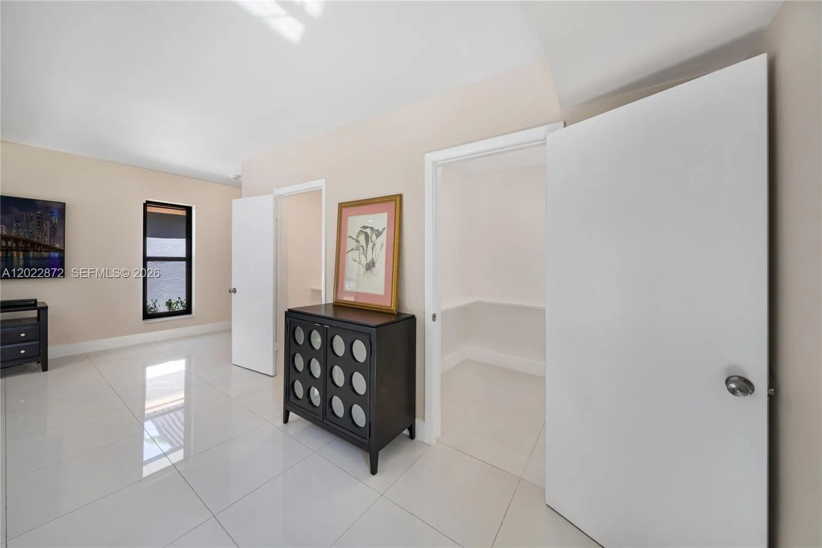 Property photo 487