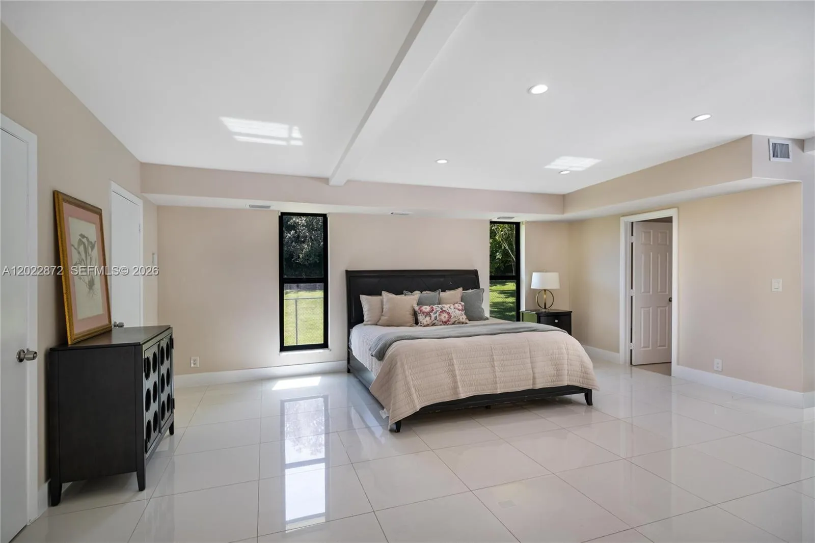Property photo 474