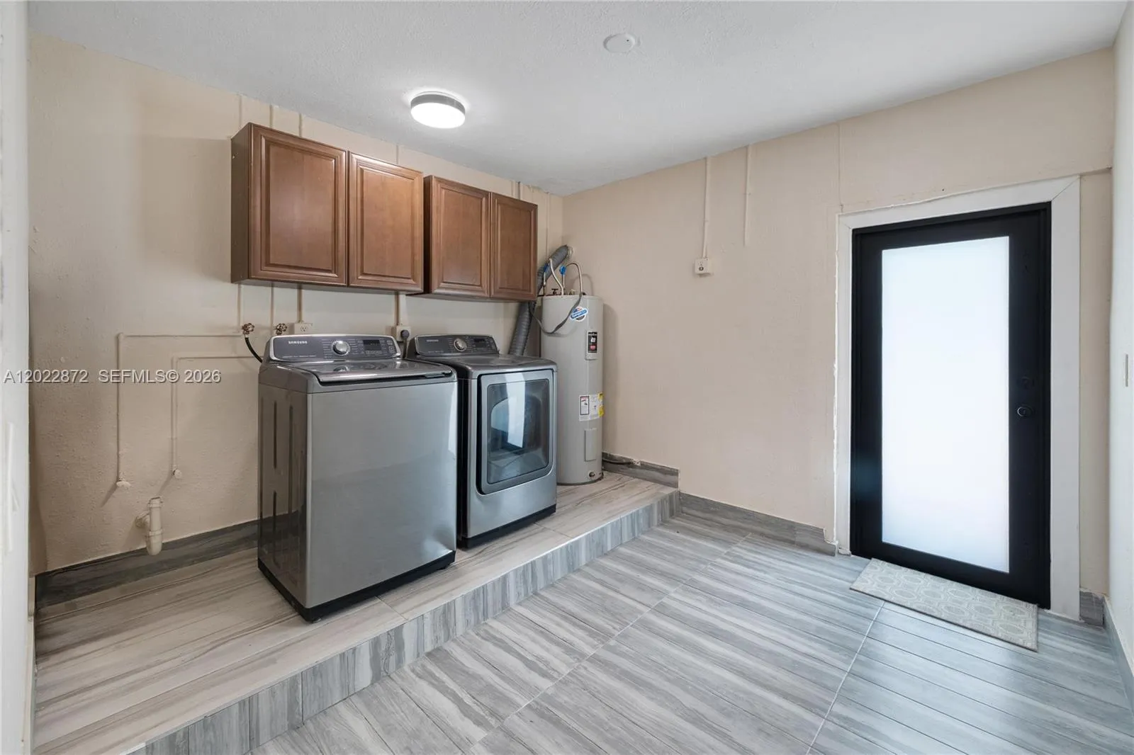 Property photo 459