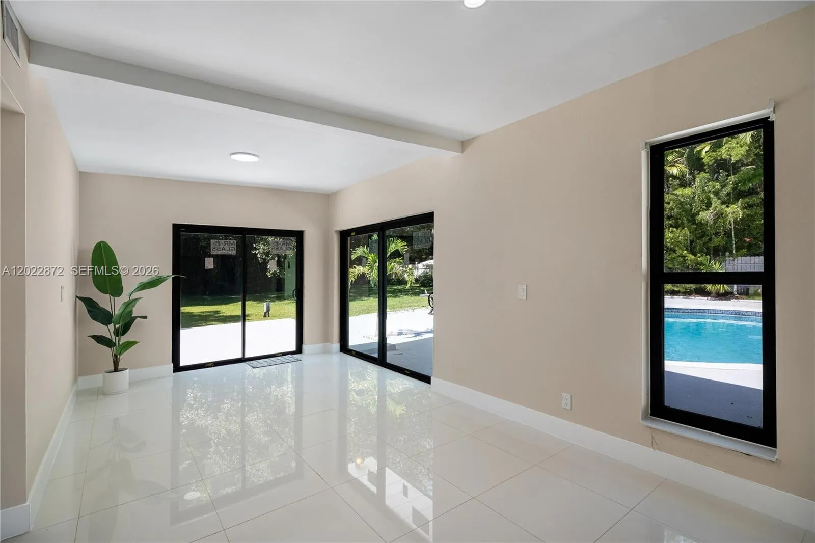 Property photo 482