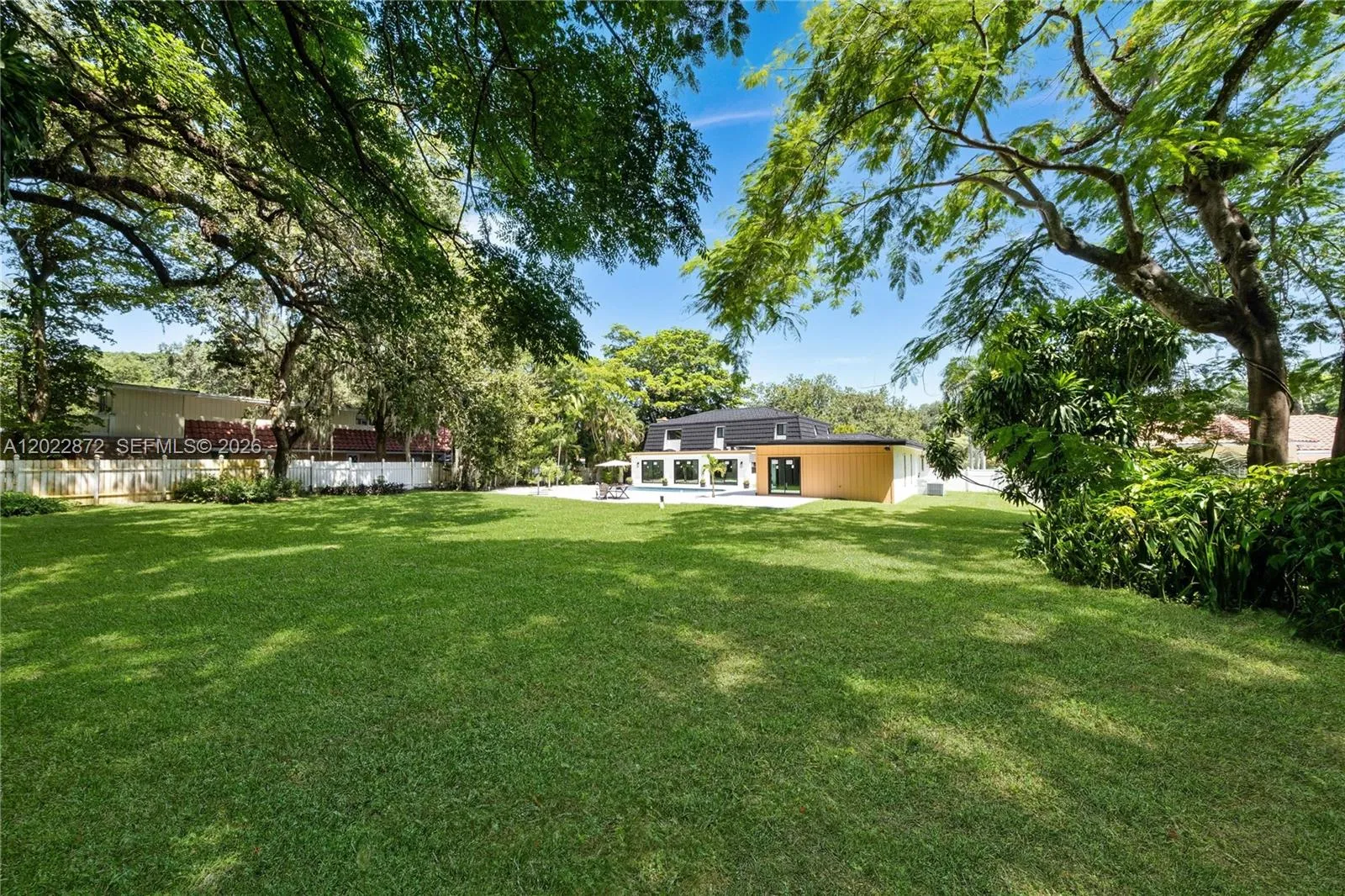 Property photo 185