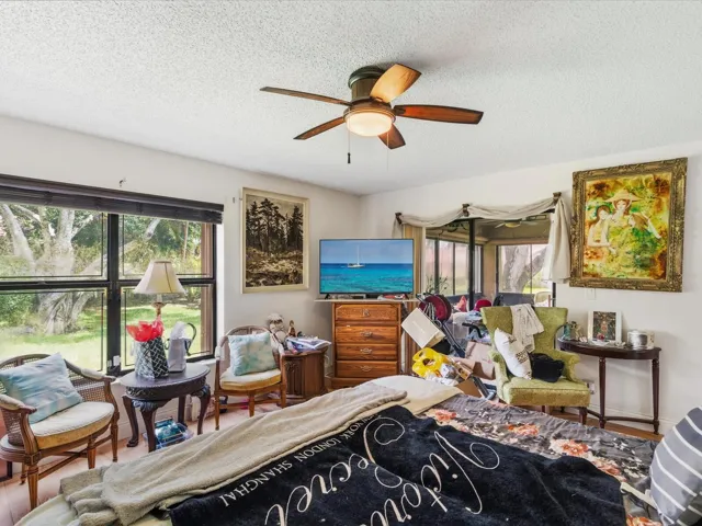 56-Bedroom