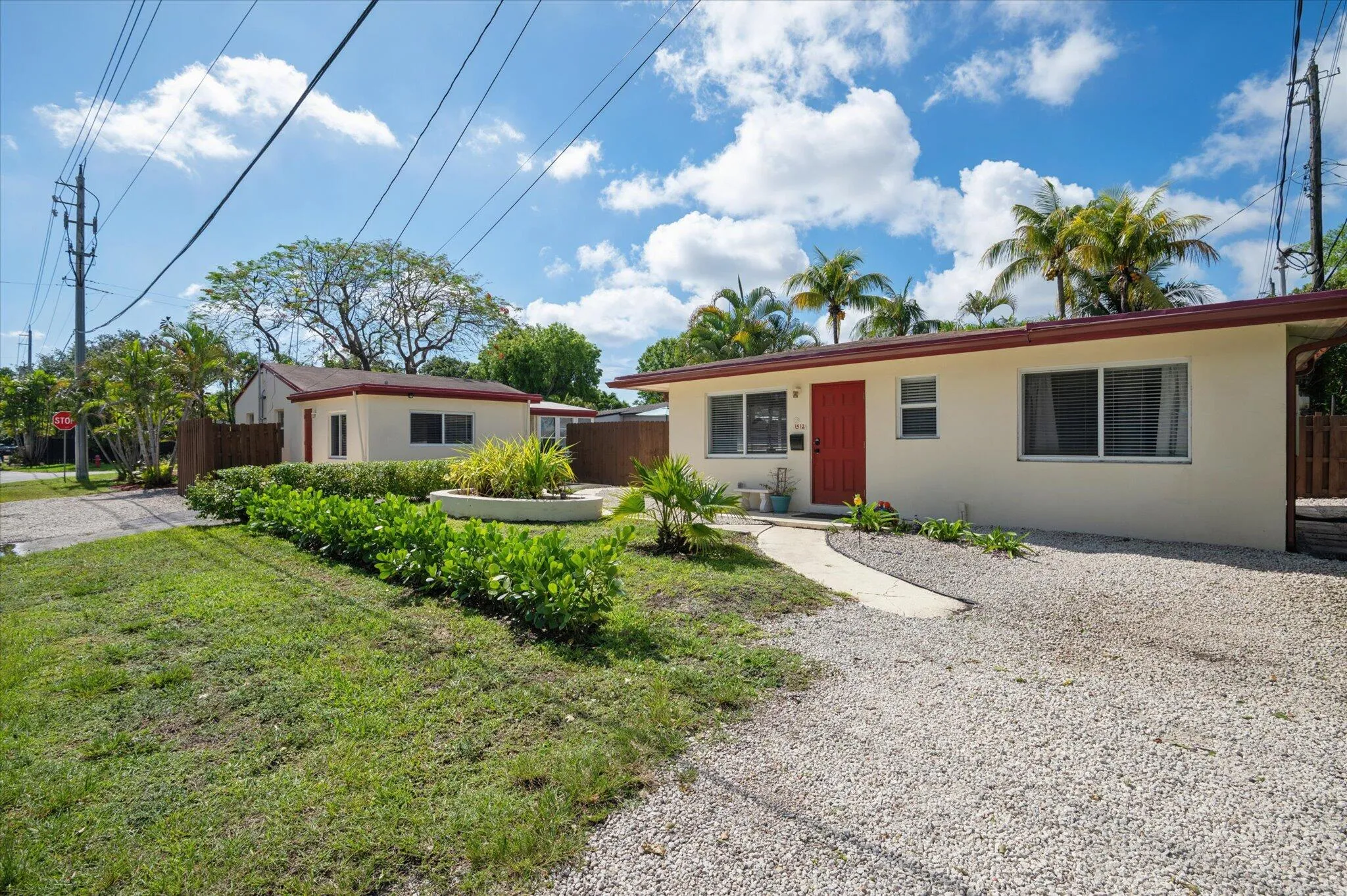 0025-Cottage to Main-1645 NE 16th Ave-7