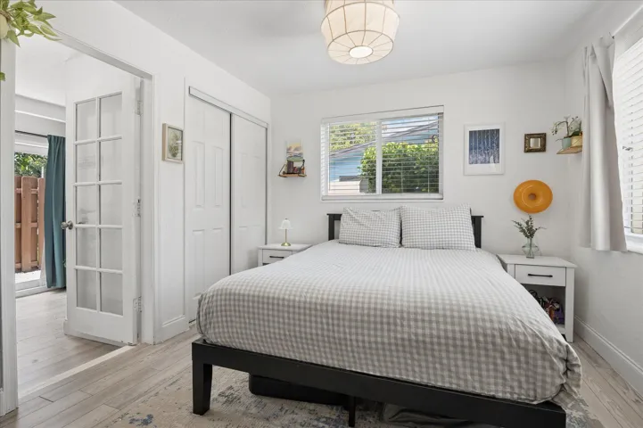 0022-Cottage Bedroom-1645 NE 16th Ave-16