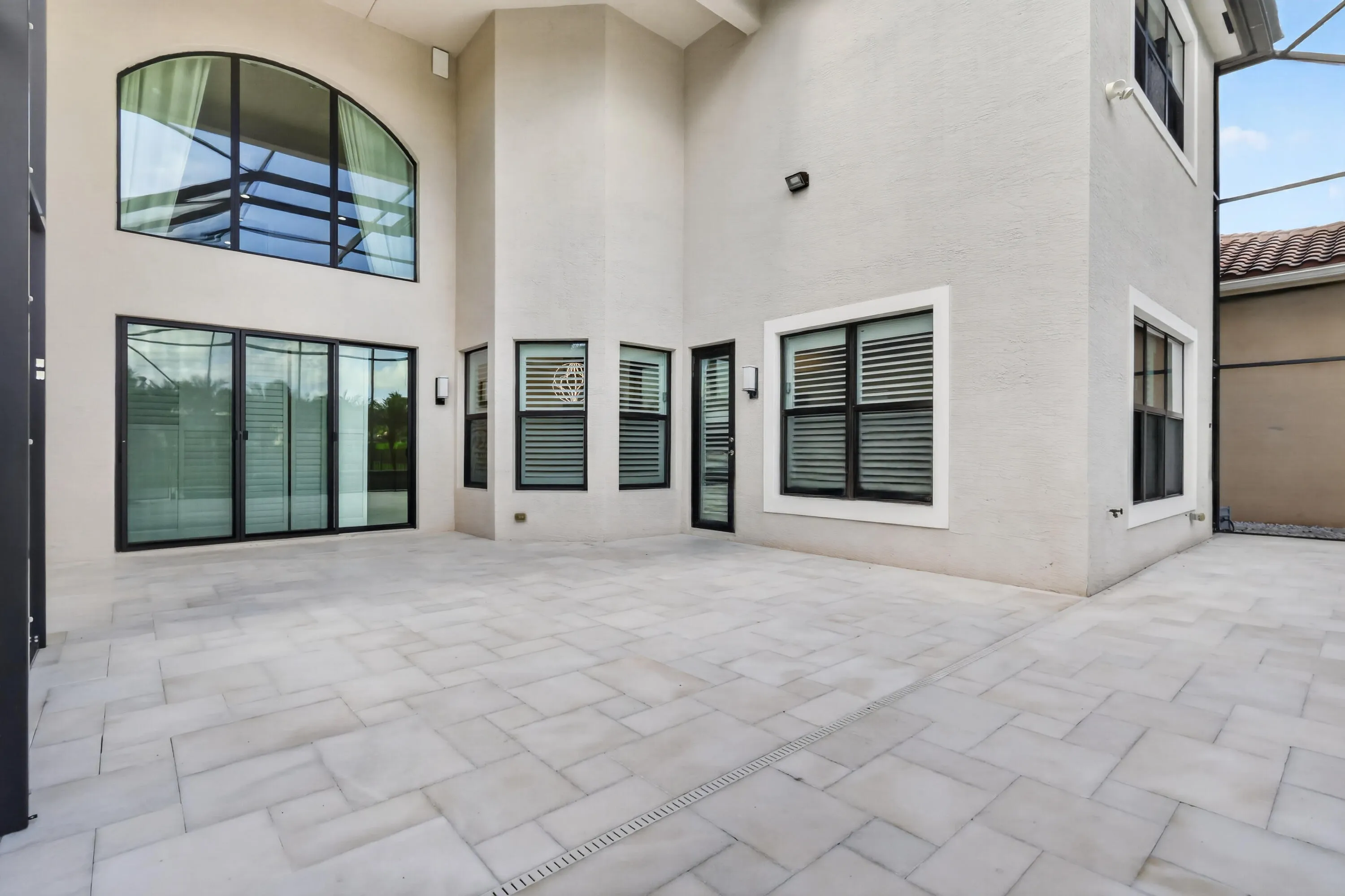 Property photo 80