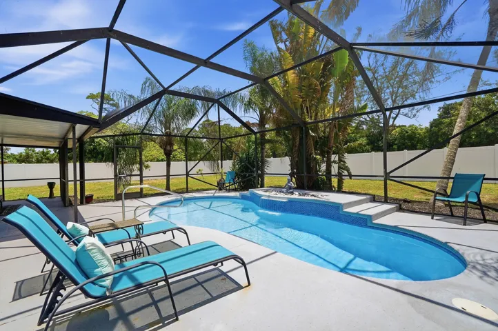Enjoy the pool without the bugs