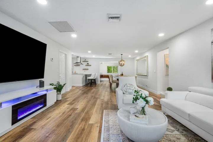009-671LindellBoulevard-DelrayBeach-FL-3