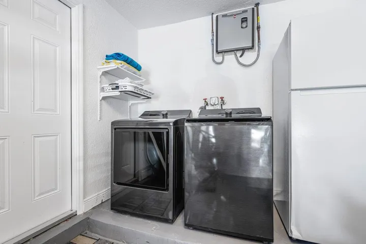 037-671LindellBoulevard-DelrayBeach-FL-3