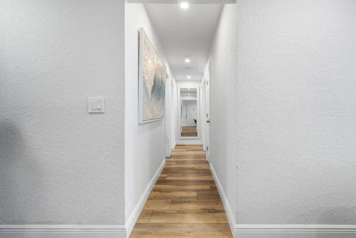 035-671LindellBoulevard-DelrayBeach-FL-3