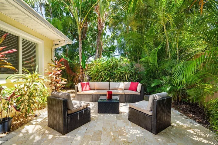 042-671LindellBoulevard-DelrayBeach-FL-3