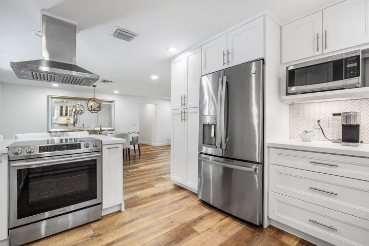 016-671LindellBoulevard-DelrayBeach-FL-3