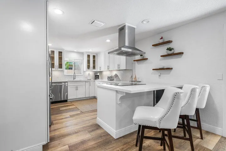 013-671LindellBoulevard-DelrayBeach-FL-3