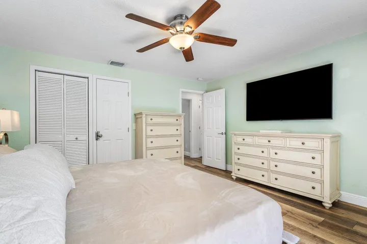 032-671LindellBoulevard-DelrayBeach-FL-3