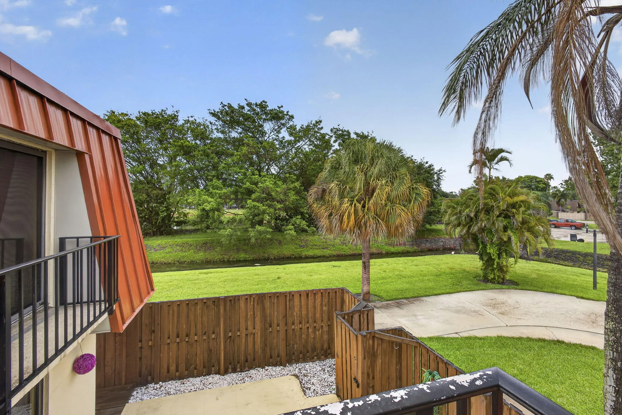 Property photo 25