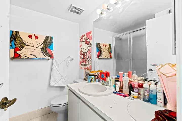 18-web-or-mls-A7406609