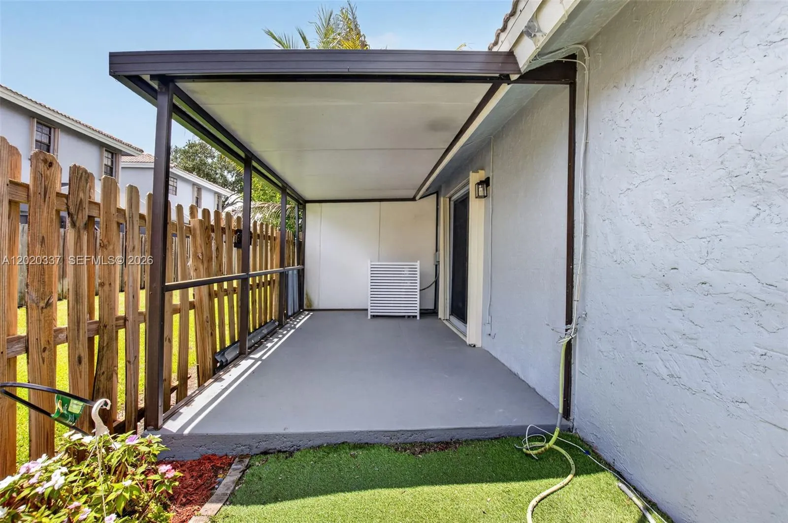 Photo 31