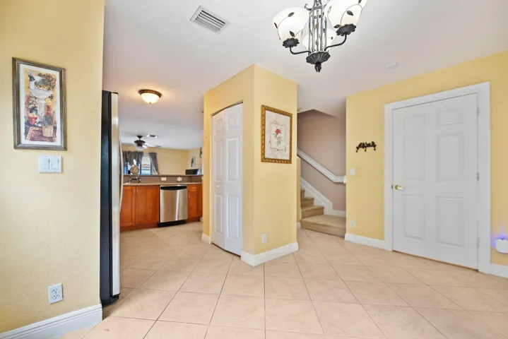 5-web-or-mls-9999-sw-26th-ct
