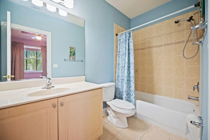 21-web-or-mls-9999-sw-26th-ct