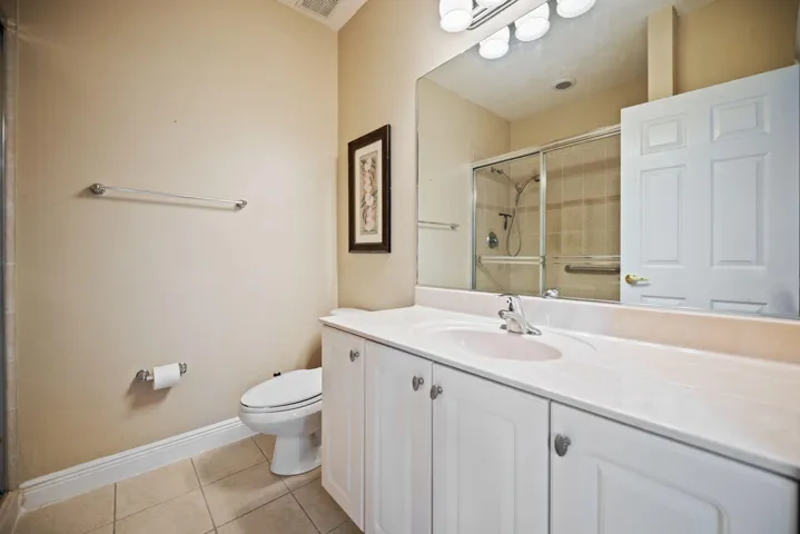 19-web-or-mls-9999-sw-26th-ct