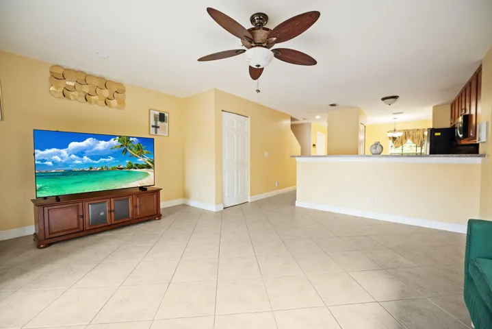 13-web-or-mls-9999-sw-26th-ct