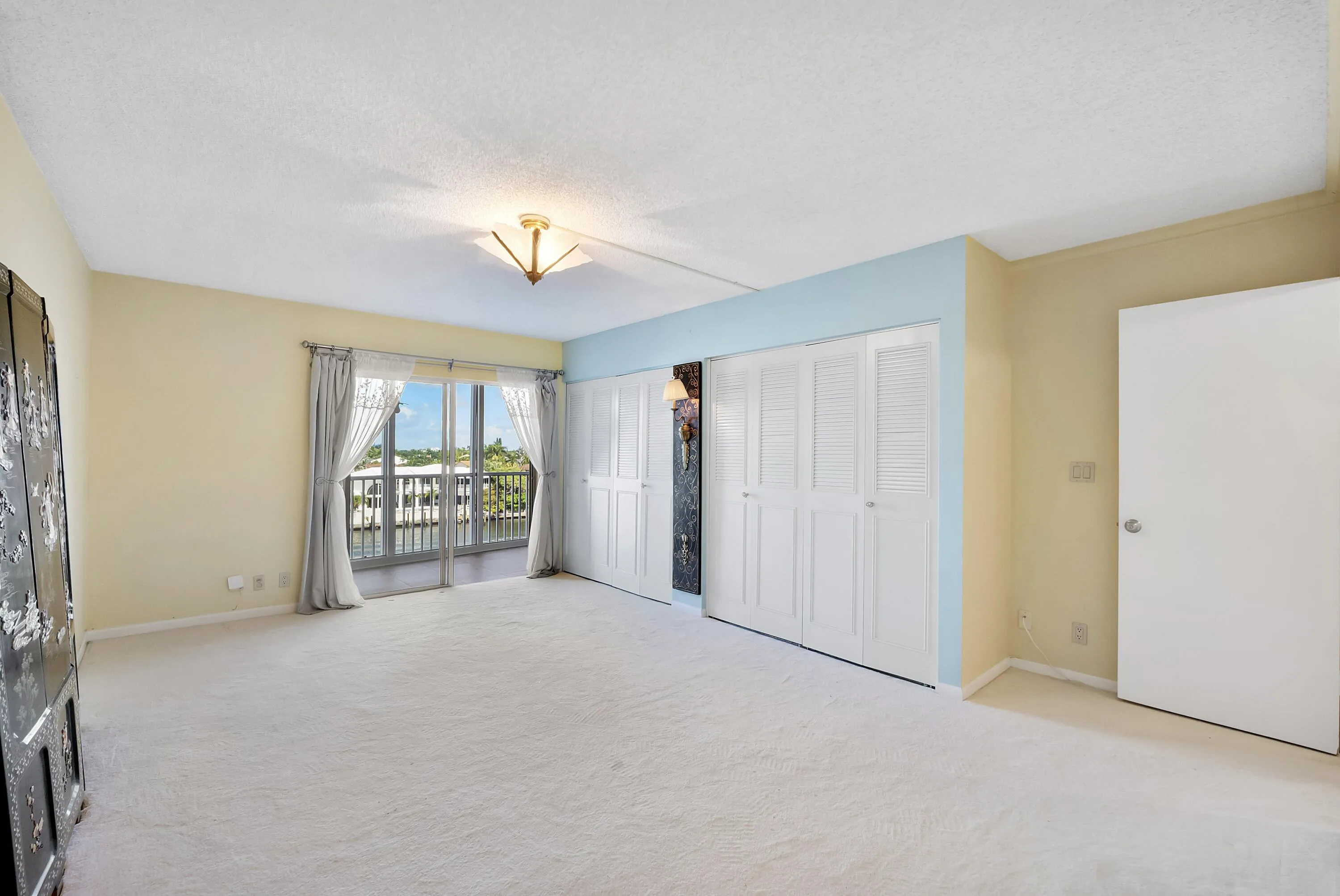 3310 S Ocean Blvd u528_009