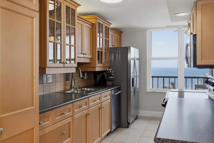4280 Galt Ocean Dr - PH - L - 192