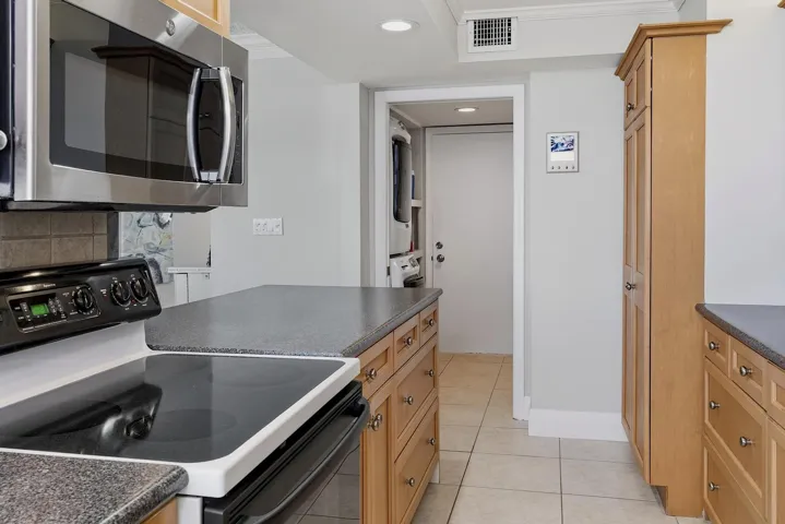 4280 Galt Ocean Dr - PH - L - 197