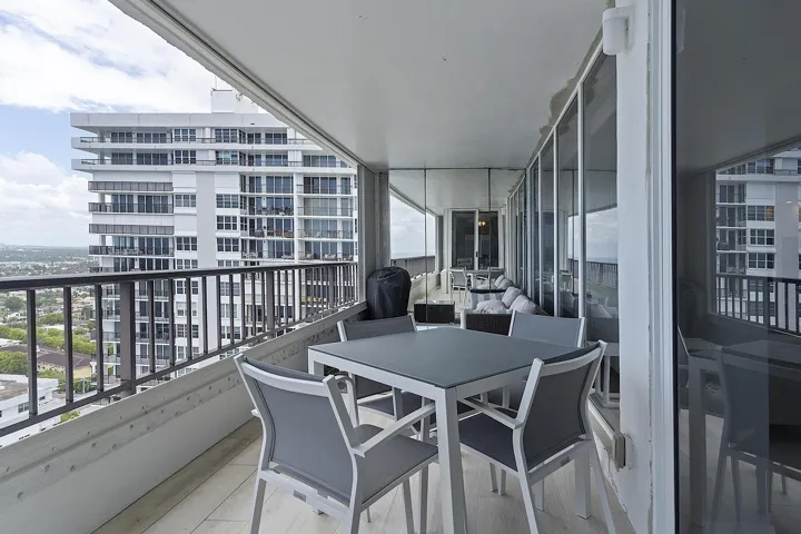 Mirrored Balcony northeast direction
