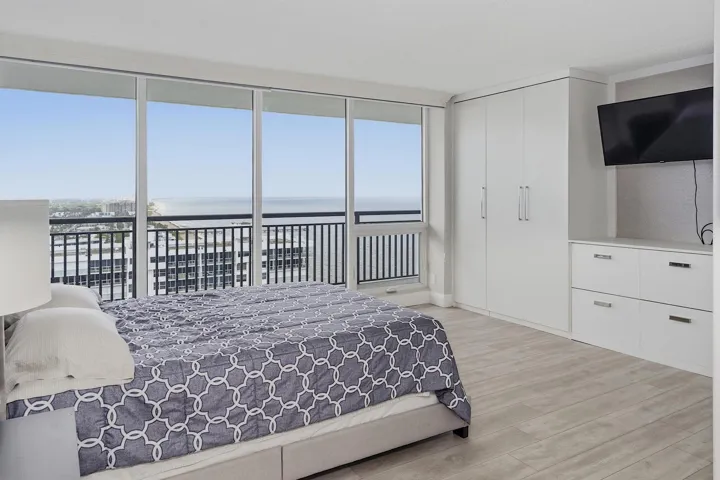 Guest Bedroom with Northeast Ocean View - new porcelain flooring