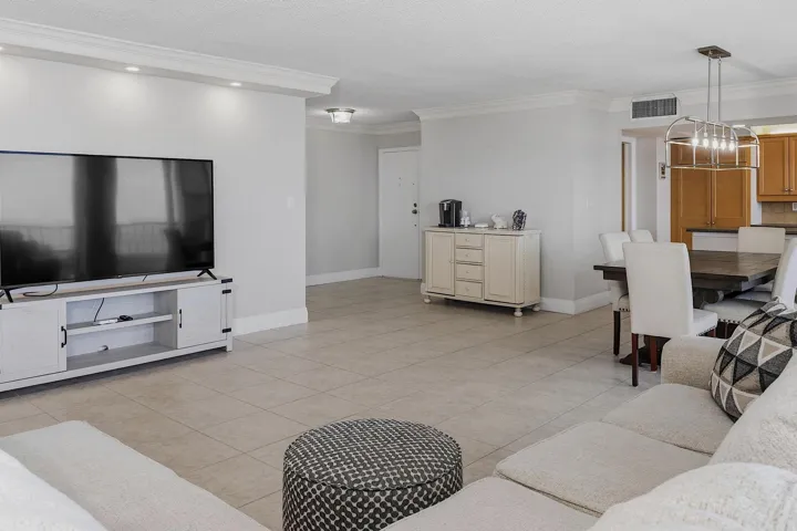4280 Galt Ocean Dr - PH - L - 182