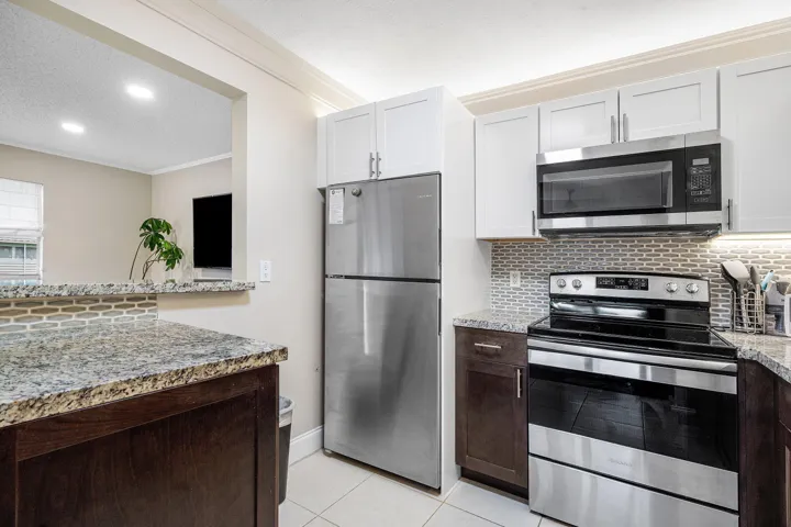 012-142BrittanyTerrace-C-DelrayBeach-FL-