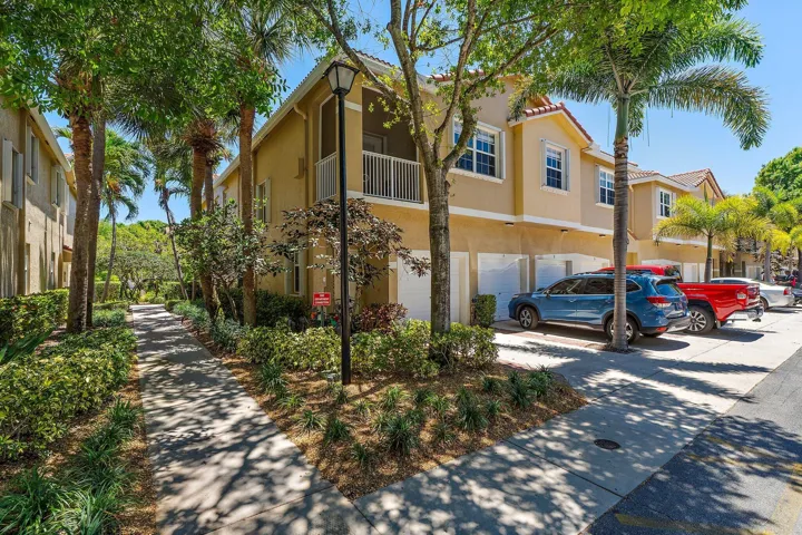 020-114LighthouseCir-UnitC-SMALL
